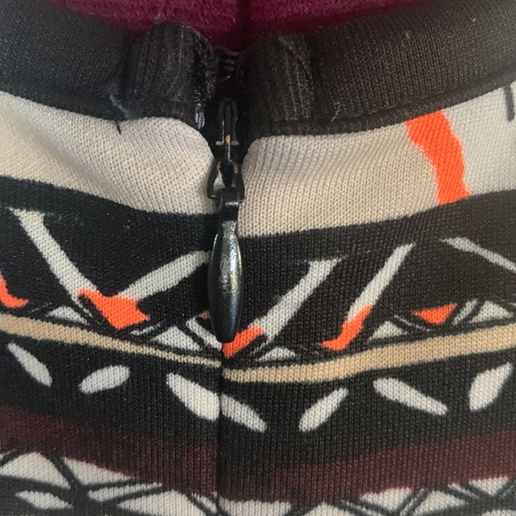 Patterned Knee-Length Dress - Picture 6 of 10